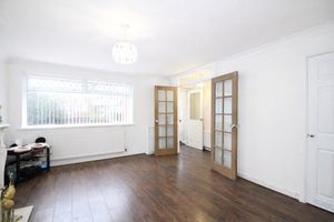 Lounge- click for photo gallery